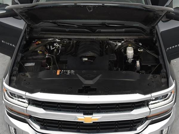 2017 Chevy Chevrolet Silverado 1500 Crew Cab LT Pickup 4D 6 1/2 ft for sale in Downey, CA – photo 4