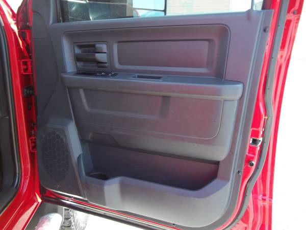 2012 RAM 3500 SLT CREW CAB CUMMINS DIESEL FLATBED 6 MANUAL 4X4 for sale in Harrodsburg, KY – photo 9