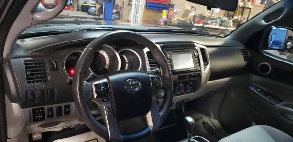 2014 Toyota Tacoma (4X4 & low miles) for sale in Houston, TX – photo 5