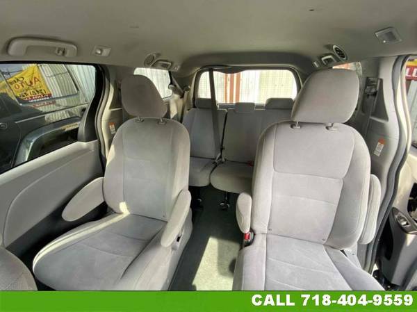 2019 Toyota Sienna L 7-Passenger Wagon - - by dealer for sale in elmhurst, NY – photo 12