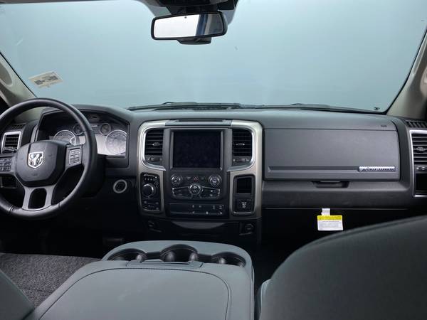 2019 Ram 1500 Classic Crew Cab SLT Pickup 4D 5 1/2 ft pickup Gray -... for sale in Ronkonkoma, NY – photo 20
