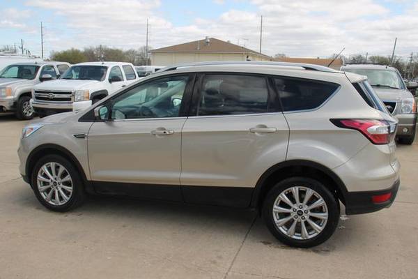 2017 Ford Escape - - by dealer - vehicle automotive sale for sale in Waterloo, IA – photo 7