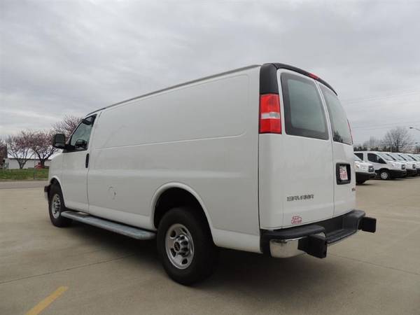 2019 GMC Savana 2500 Cargo Work Van! WORK READY! LIKE NEW! 24k for sale in Whitehouse, OH – photo 3
