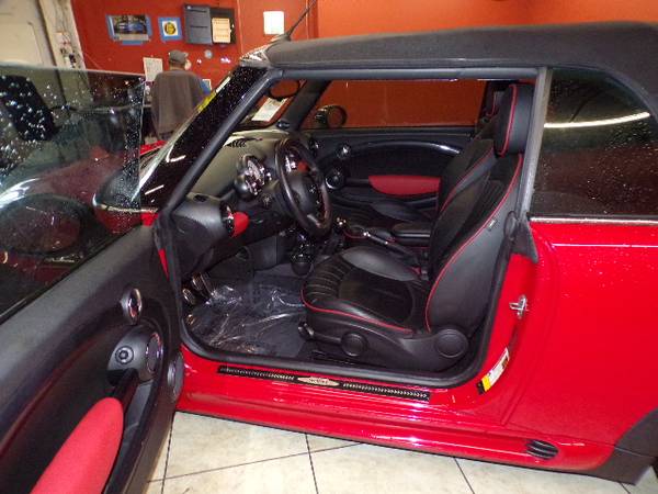 1-Owner 2013 MINI COOPER S convertible 51630 miles manual trans navi for sale in Chesterfield, MO – photo 2
