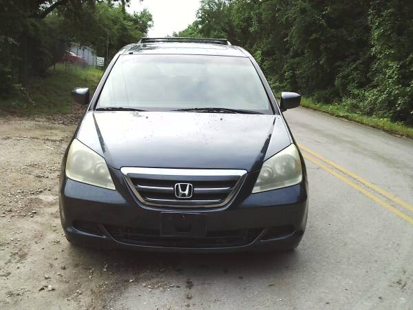 2005 Honda odyssey EX-L Automatic Leather Sunroof alloy wheels for sale in Austin, TX