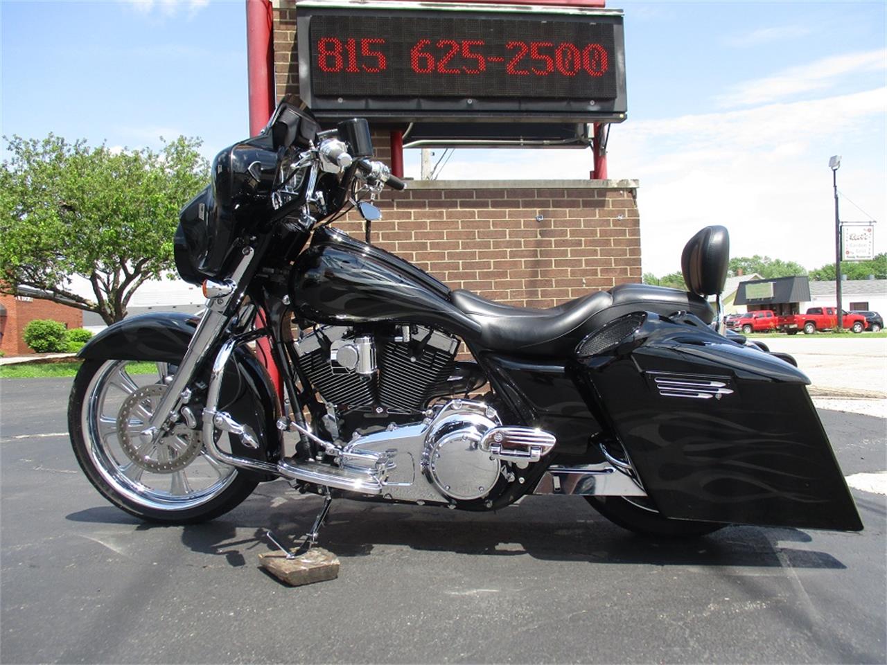 2007 Harley-Davidson Street Glide for sale in Sterling, IL – photo 10