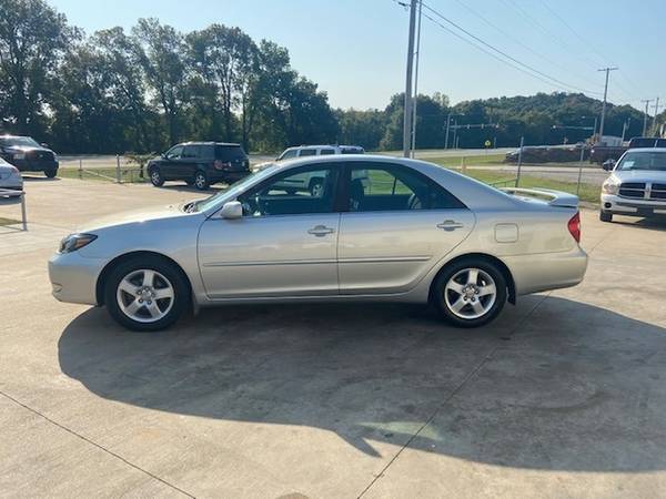 2002 Toyota Camry 4dr Sdn SE Auto **FREE CARFAX** - cars & trucks -... for sale in Catoosa, AR – photo 4