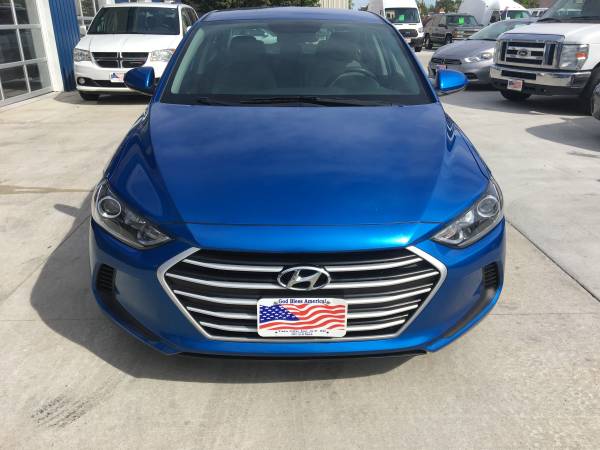 2018 Hyundai Elantra SEL for sale in Grand Forks, ND – photo 3
