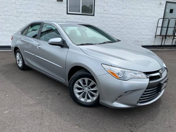 2015 TOYOTA CAMRY LE 4DR SEDAN - - by dealer - vehicle for sale in Springfield, IL – photo 3