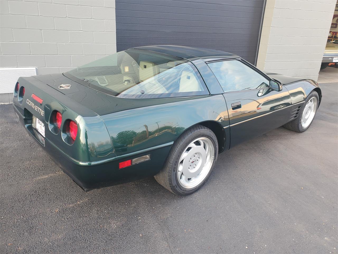 1992 Chevrolet Corvette for sale in Canton, OH – photo 5