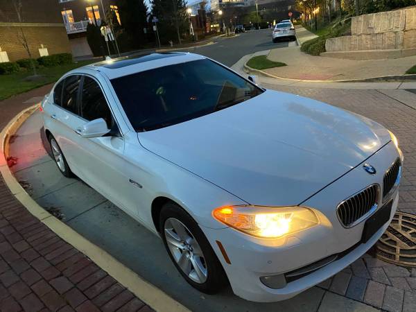 **New Body**2011 BMW 528I white on black navigation Garage kept * -... for sale in Fairfax, District Of Columbia – photo 22