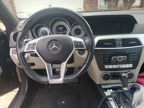 2013 Mercedes Benz C 300 4matic - cars & trucks - by owner - vehicle... for sale in Grand Rapids, MI – photo 4