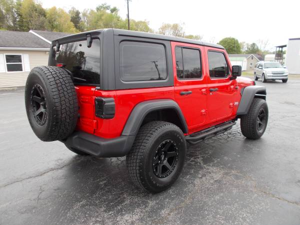 2018 Jeep Wrangler Unlimited 4x4 LIFTED - - by for sale in Columbia, KY – photo 5