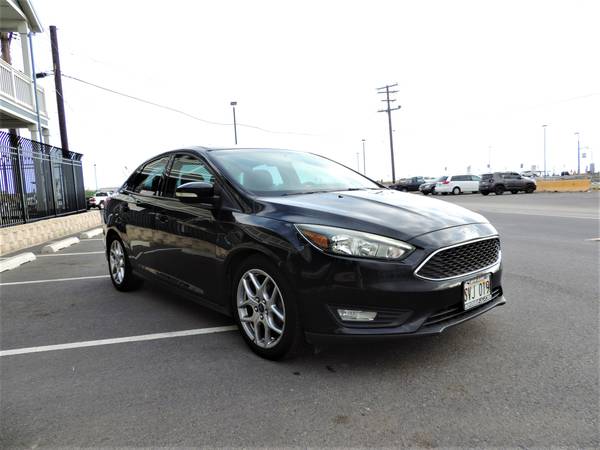 2015 Ford Focus SE ~ Great Condition!! ~ Gas Saver! - cars & trucks... for sale in Honolulu, HI – photo 2