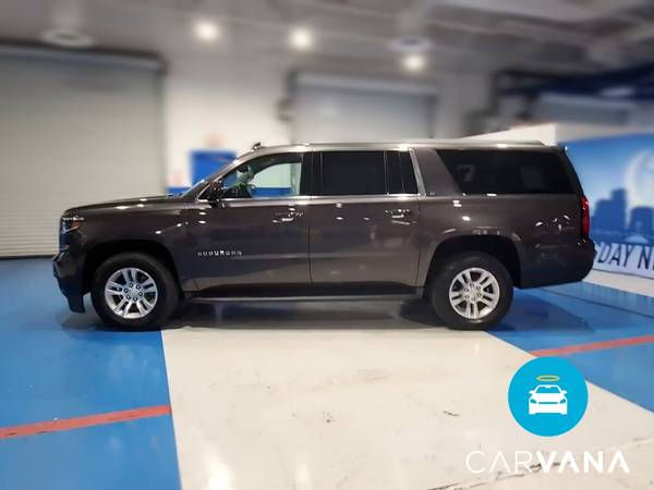 2018 Chevy Chevrolet Suburban LT Sport Utility 4D suv Gray - FINANCE... for sale in Washington, District Of Columbia – photo 5