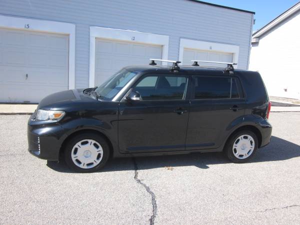 2013 Scion XB 4dr Wagon 86K Manual 5-Spd 86K Black ONE OWNER 8450 for sale in East Derry, MA – photo 2