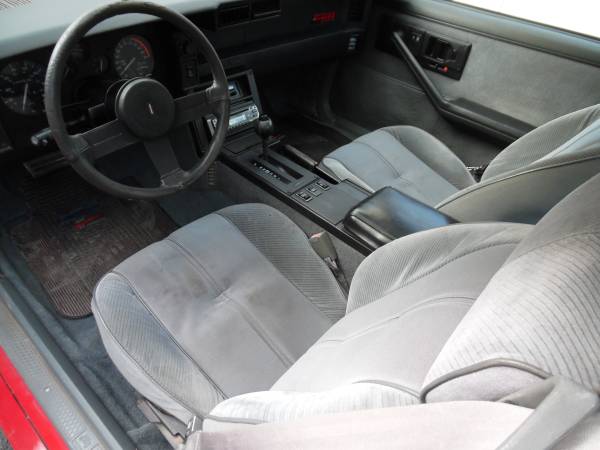 1985 Chevrolet Camaro Iroc-Z28 (V8, auto) - - by for sale in swanzey, NH – photo 8