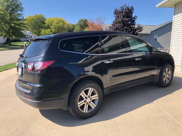 2015 Chevy Traverse 2LT - cars & trucks - by owner - vehicle... for sale in Riverside, IA – photo 12