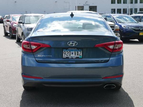 2016 Hyundai Sonata 4dr Sdn 2.4L for sale in Inver Grove Heights, MN – photo 10