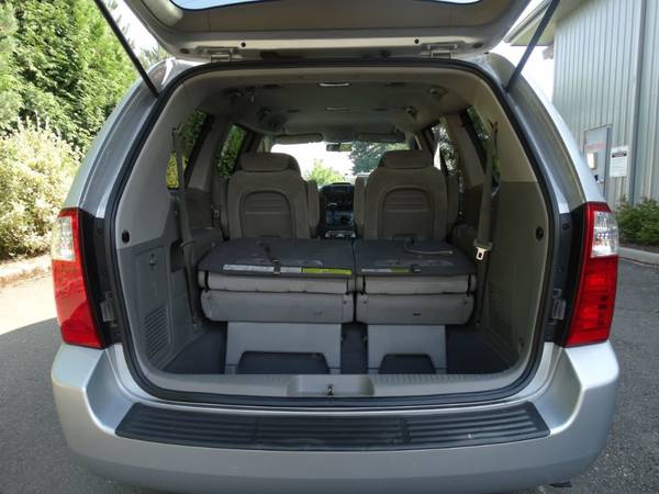 2008 *Kia* *Sedona EX Capt.chair* *Low Miles, Warranty, for sale in Forest Grove, OR – photo 7