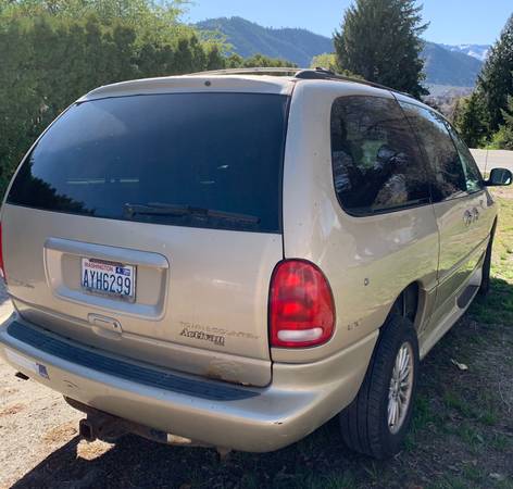 Accessible Van for sale in Cashmere, WA – photo 5