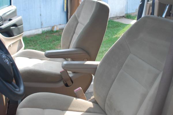 2014 Dodge Braunability Handicap Van for sale in Hattiesburg, MS – photo 13