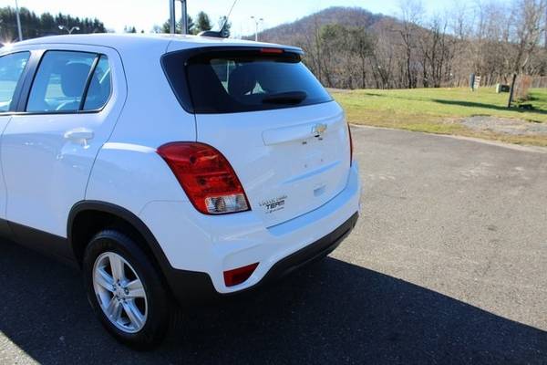 2017 Chevy Chevrolet Trax LS suv White - cars & trucks - by dealer -... for sale in Boone, NC – photo 6