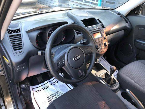 2013 Kia Soul Base 4dr Crossover 6M for sale in Houston, TX – photo 5