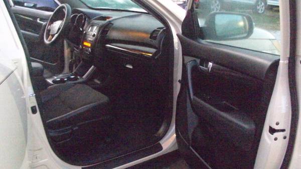 2012 Kia Sorento EX W/3rd Row Seat - cars & trucks - by dealer -... for sale in Jacksonville, GA – photo 10