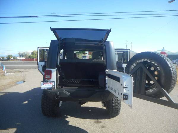 2008 4 DOOR JEEP WRANGLER RUBICON UNLIMITED WITH LOTS OF EXTRAS!! for sale in Anderson, CA – photo 21