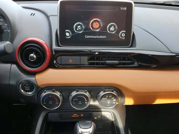 2017 FIAT 124 Spider Lusso Convertible 2D Convertible Red - FINANCE... for sale in Washington, District Of Columbia – photo 19