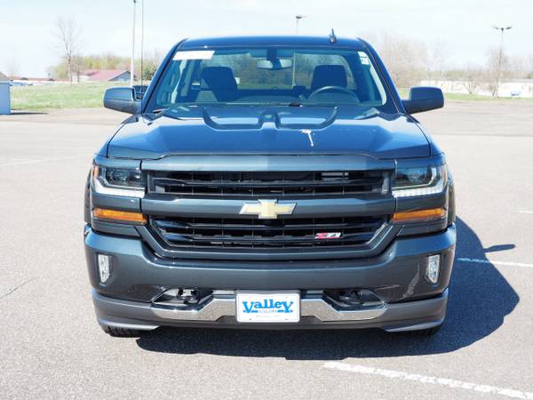 2018 Chevrolet Chevy Silverado 1500 LT Z71 - - by for sale in Hastings, MN – photo 10