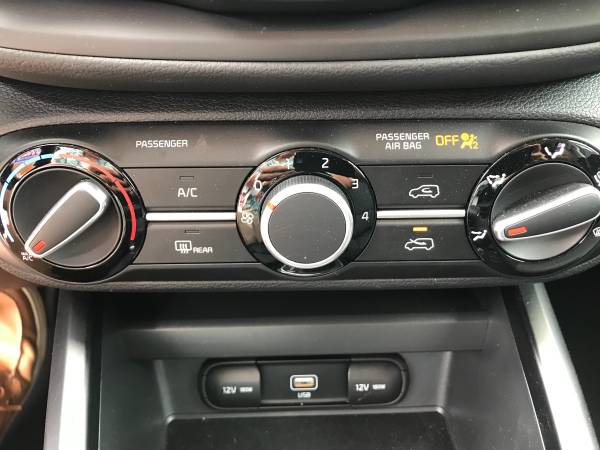 EXTREMELY LOW MILES 2020 KIA SOUL S - - by dealer for sale in Hanamaulu, HI – photo 20