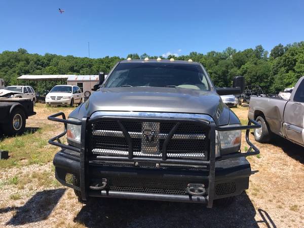 2011 Dodge 3500 w/delete kit and much more for sale in Waynesboro, WV – photo 2