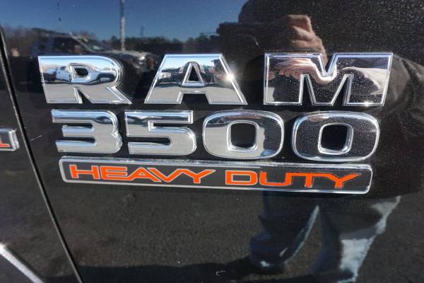 2016 RAM Ram Pickup 3500 Laramie 4x4 4dr Crew Cab 6.3 ft. SB SRW... for sale in Plaistow, ME – photo 11