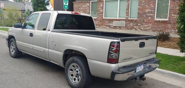 2005 Chevrolet Silverado C1500 Extended Cab LS 4D 6 5 ft 70 000 for sale in Englewood, CO – photo 3