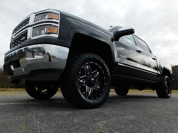 LIFTED 15 CHEVY SILVERADO 1500 LTZ CREW 4X4 20X10 *NEW 33X12.50... for sale in KERNERSVILLE, NC – photo 11