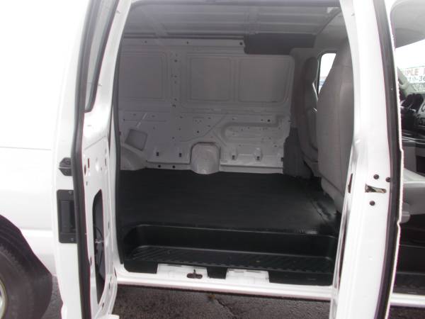 2012 FORD E-250 CARGO VAN for sale in ST JOHN, IL – photo 9