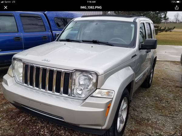 For sale 09 Jeep Libert 4x4 OBO - cars & trucks - by owner - vehicle... for sale in Monroeville, OH – photo 2