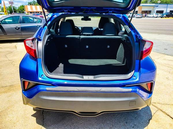 18 Toyota CHR XLE, SUV 14620 miles, clean almost new - cars & trucks... for sale in Pensacola, FL – photo 5