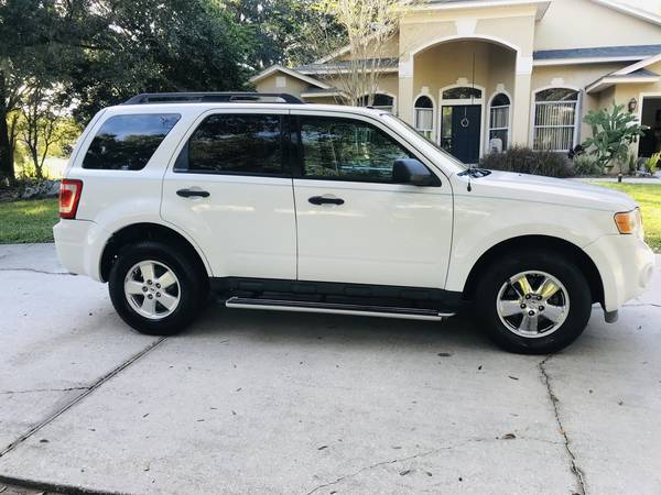 *2011 FORD ESCAPE XLT-GREAT SERVICE RECORDS-EXTRA CLEAN-WELL... for sale in Orlando, FL – photo 4