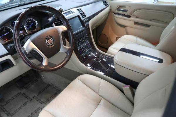 2010 Cadillac Escalade Hybrid 2WD - cars & trucks - by dealer -... for sale in CHANTILLY, District Of Columbia – photo 16