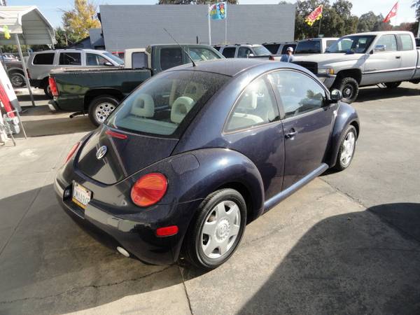 2000 VOLKSWAGEN BEETLE AUTO TRANS & LOW MILES - cars & trucks - by... for sale in Gridley, CA – photo 4