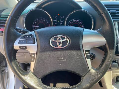2013 Toyota Highlander AWD Leather Heated Seats 3rd Row Clean for sale in Nampa, ID – photo 13