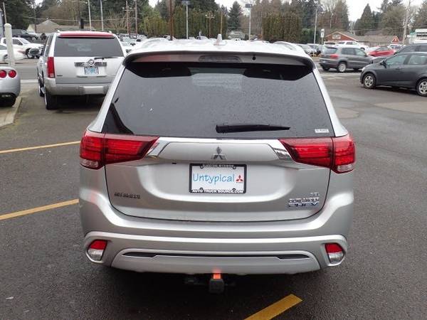 2019 Mitsubishi Outlander PHEV 4x4 4WD Electric SEL SUV for sale in Milwaukie, OR – photo 6