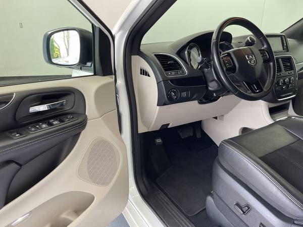 2019 Dodge Grand Caravan SXT - cars & for sale in PUYALLUP, WA – photo 24