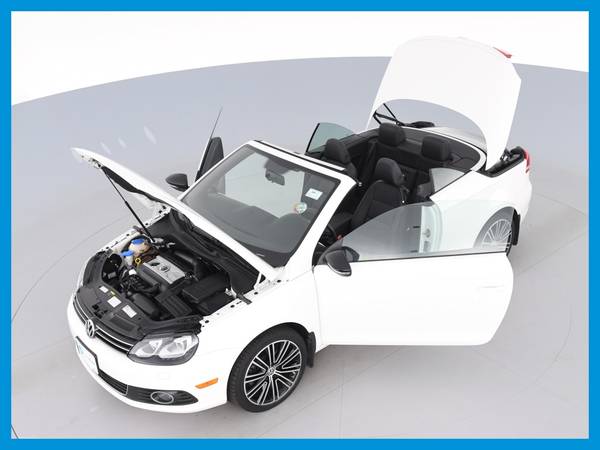2014 VW Volkswagen Eos Komfort Convertible 2D Convertible White for sale in Revere, MA – photo 15