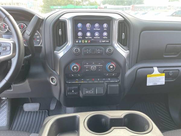 2020 Chevrolet Chevy Silverado 1500 LT - - by dealer for sale in Rockville, District Of Columbia – photo 23