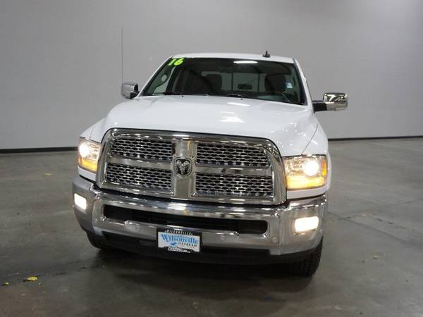 2016 Ram 2500 Truck Dodge Laramie Crew Cab - cars & trucks - by... for sale in Wilsonville, OR – photo 7