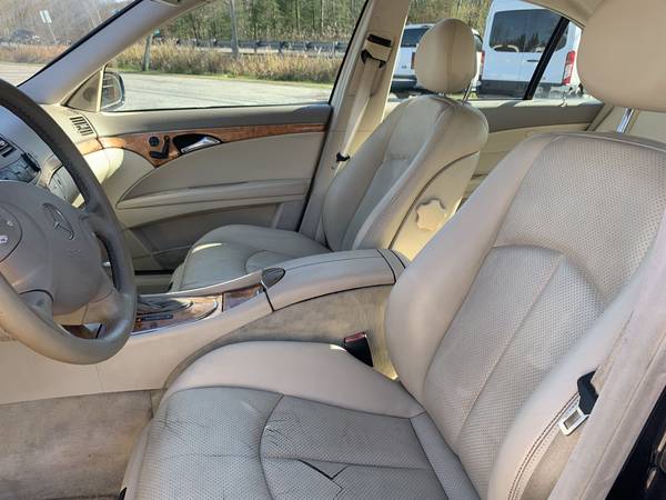 2003 Mercedes-Benz E 320 /Harman/Kardon Sound//Moon Roof/ Alloy... for sale in Analomink, PA – photo 10